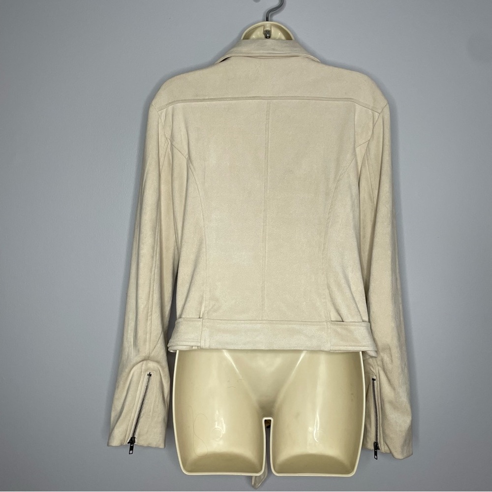 Cupcakes And Cashmere Faux Suede Manele Moto Biker Jacket - Picture 3 of 11